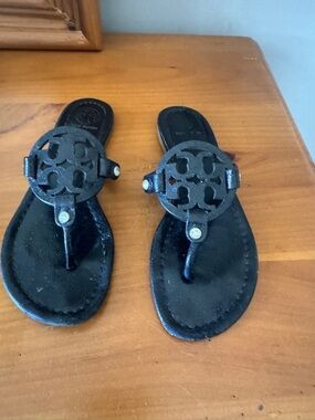 Tory Burch Black Leather Logo Thong Sandals